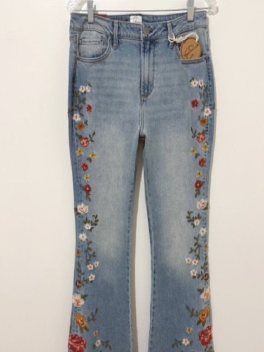 Driftwood Fiora Flare Jeans Light Wash Embroidered Floral Boho Festival 10 NWT - Picture 2 of 6